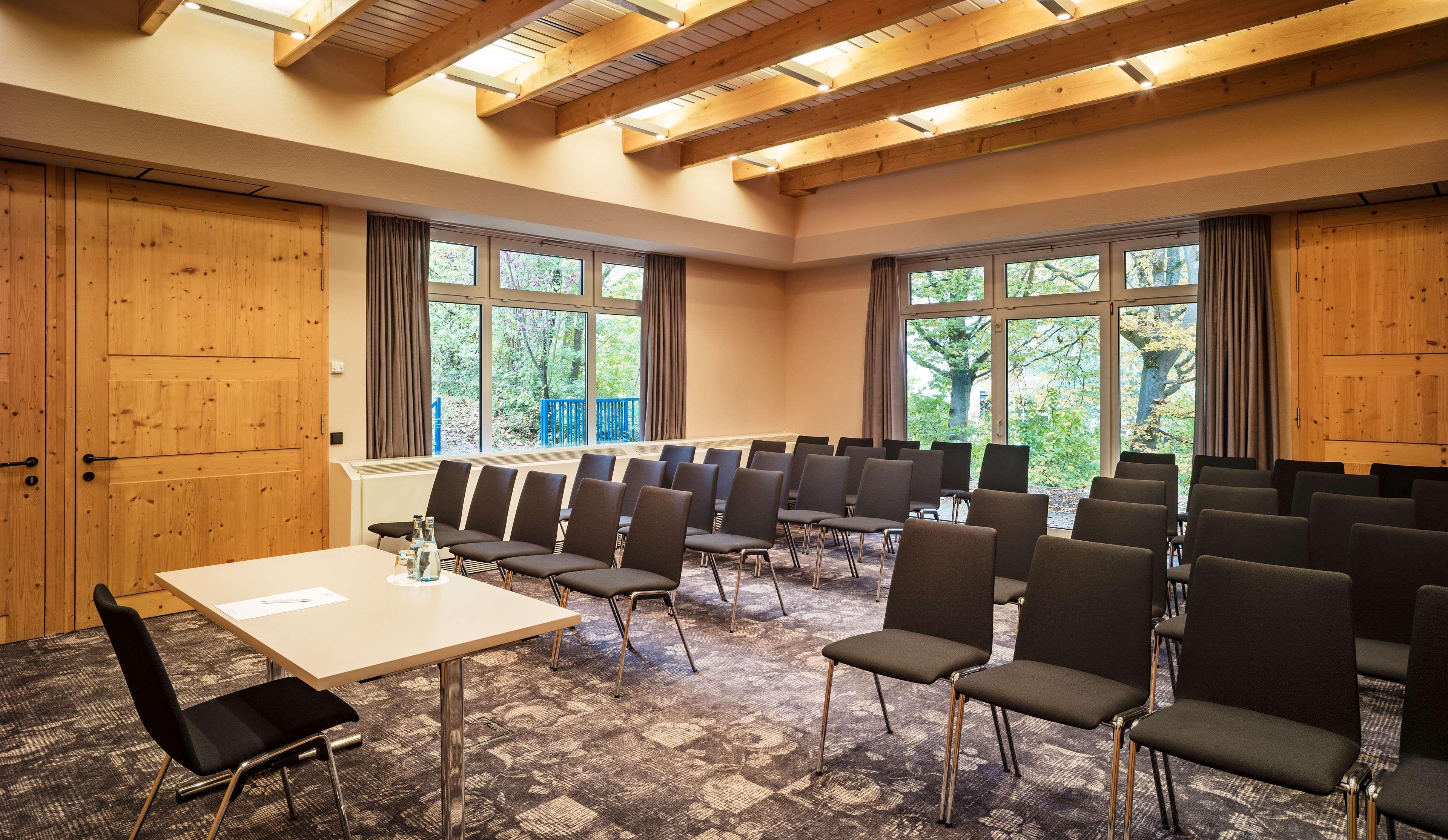 Best Western Wilsonville Inn & Suites Bagian luar foto