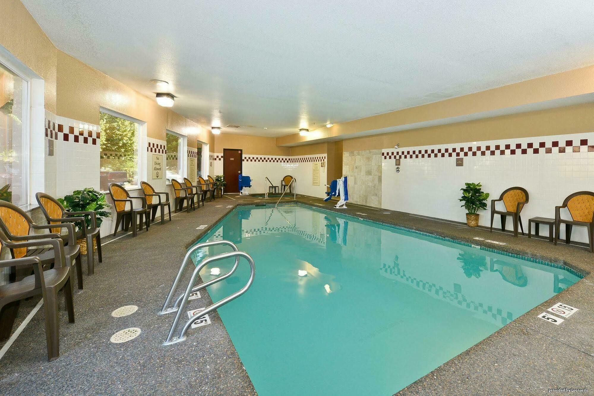 Best Western Wilsonville Inn & Suites Bagian luar foto
